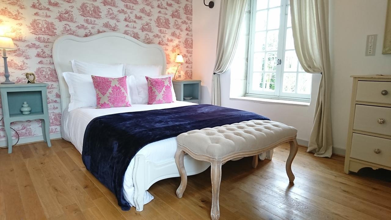 Villa L'Olivier Monts-sur-Guesnes Zimmer foto