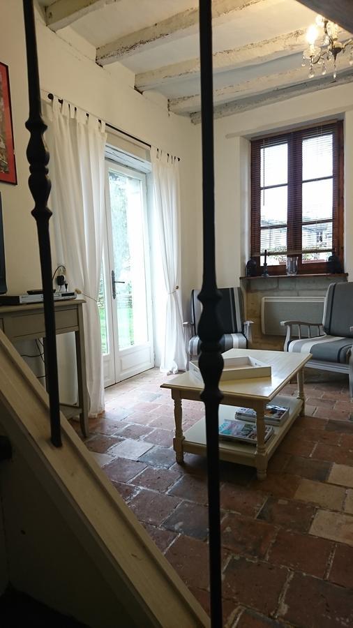 Villa L'Olivier Monts-sur-Guesnes Zimmer foto
